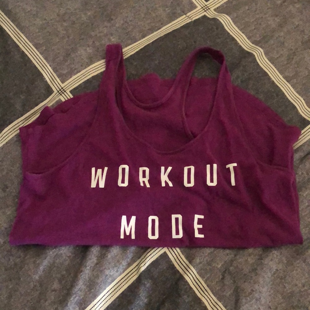 VS PINK Razorback tank